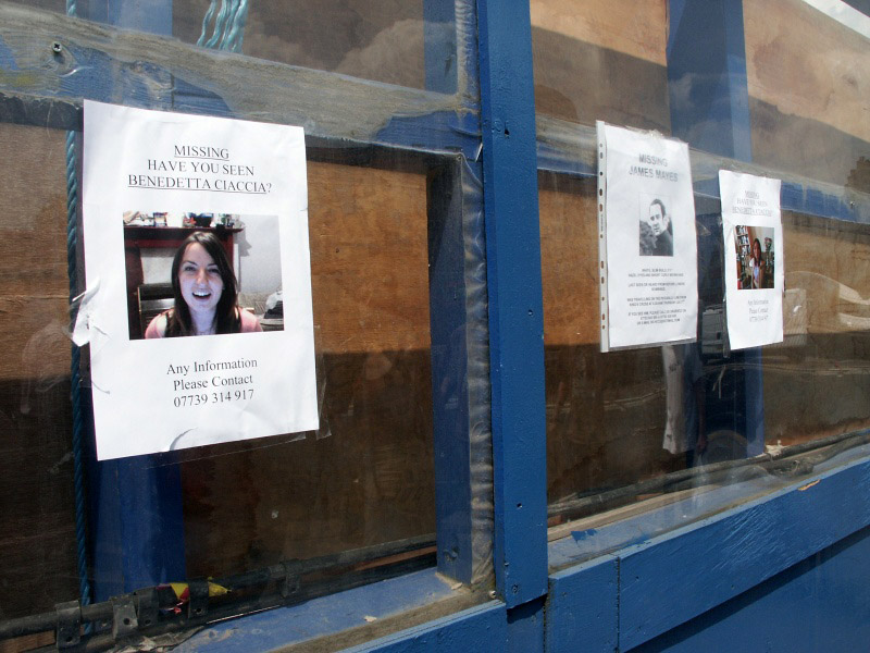 London - A City and its People - Terrorist Bombings, Kings Cross, 2 Minutes Silence July 2005 - A photographic study by Christopher John Ball - Photographer and Writer