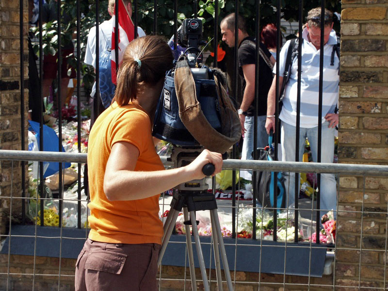 London - A City and its People - Terrorist Bombings, Kings Cross, 2 Minutes Silence July 2005 - A photographic study by Christopher John Ball - Photographer and Writer