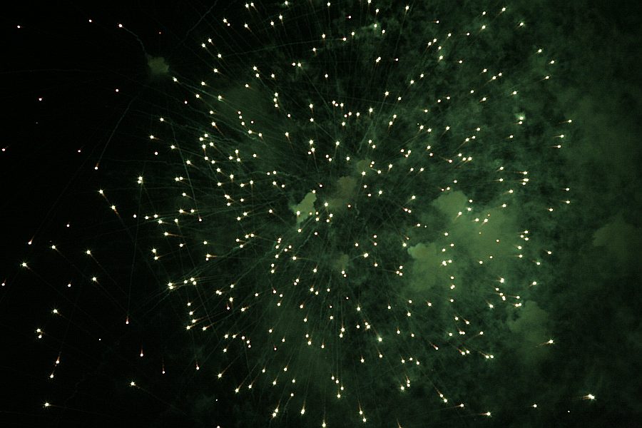 Alexandra Palace - Firework Display Nov 2007 - London - A City and its People A photographic study by Christopher John Ball - Photographer and Writer