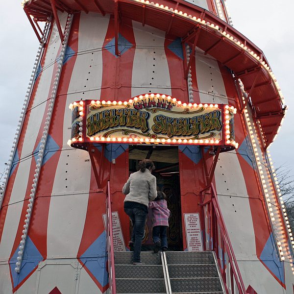 London - A City and its People - Hyde Park - 'Winter Wonderland' 2007/08 - A photographic study by Christopher John Ball - Photographer and Writer