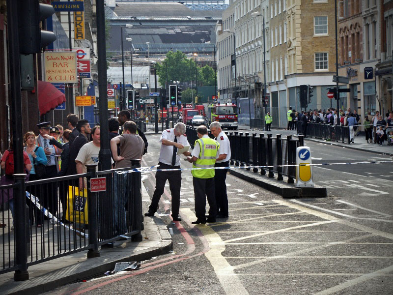 London - A City and its People - Terrorist Bombings, Kings Cross, 7th July 2005 - A photographic study by Christopher John Ball - Photographer and Writer