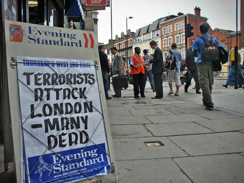 London - A City and its People - Terrorist Bombings, Kings Cross, 7th July 2005 - A photographic study by Christopher John Ball - Photographer and Writer